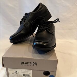 Kenneth Cole Reaction Classic Black Dress Shoes